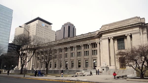 Exterior of the Birch Bayh Federal Building & U.S. Courthouse‎